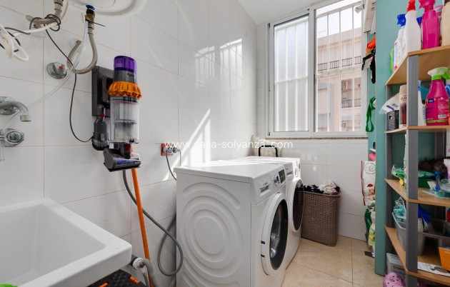 Revente - Appartement - Torrevieja - Center