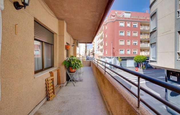Revente - Appartement - Torrevieja - Center