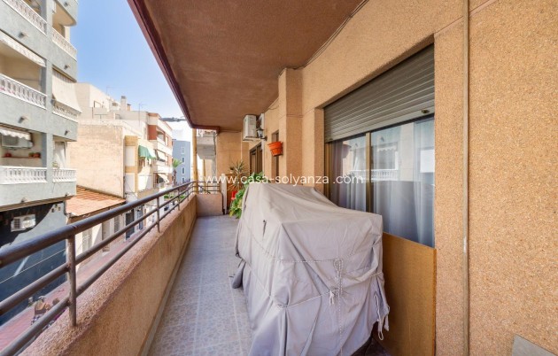 Revente - Appartement - Torrevieja - Center