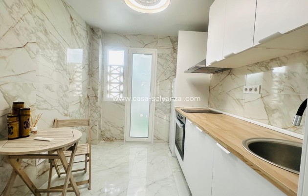 Revente - Appartement - Torrevieja - Playa del Cura