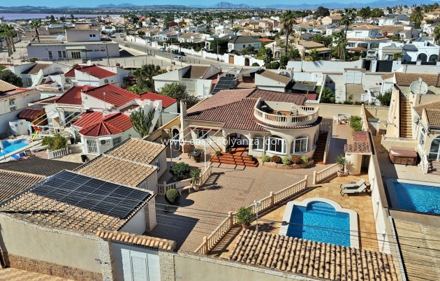 Revente - Villa - Torrevieja - La Siesta