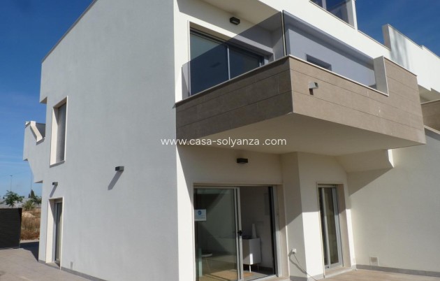 Nouvelle construction - Maison de ville - Pilar de la Horadada