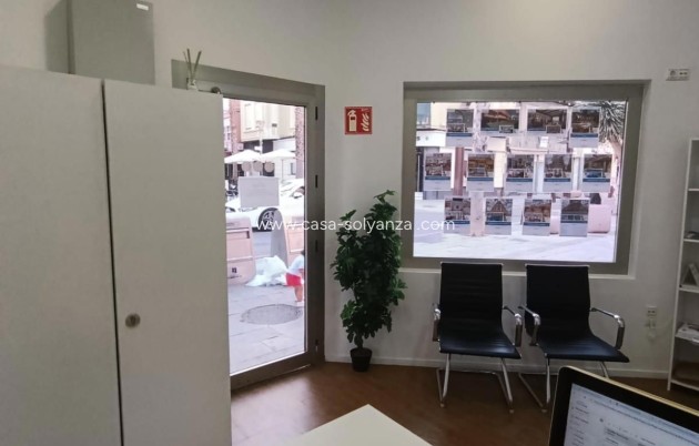 Langfristige Vermietung - Oficinas - Torrevieja - Center