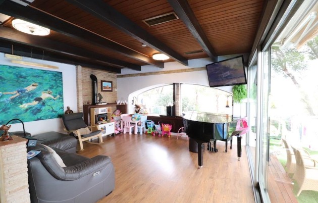 Revente - Villa - Orihuela Costa - Costa Blanca