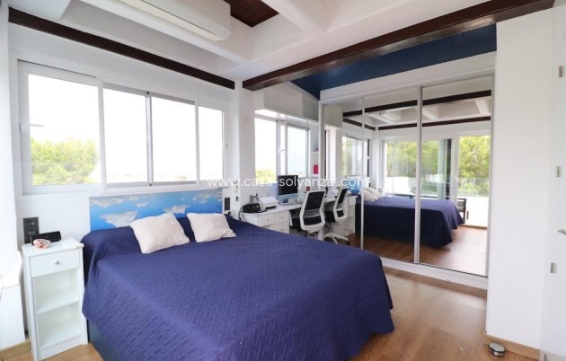 Revente - Villa - Orihuela Costa - Montezenia