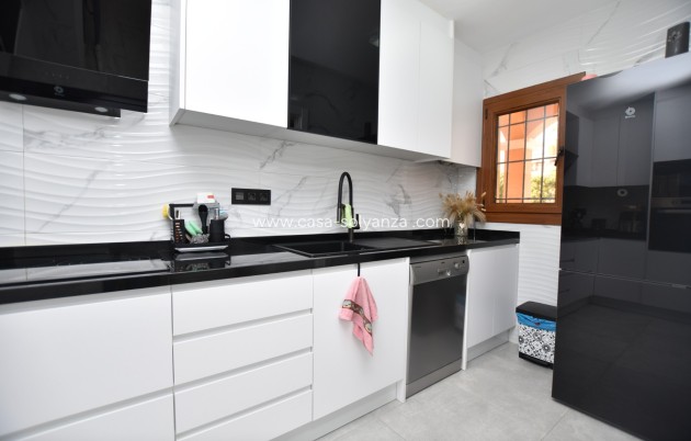 Revente - Maison de ville - Algorfa - Inland