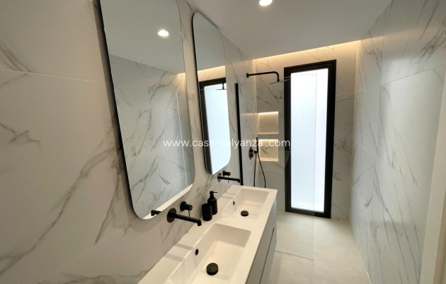 Nouvelle construction - Villa - Molina de Segura - Urb. La Quinta