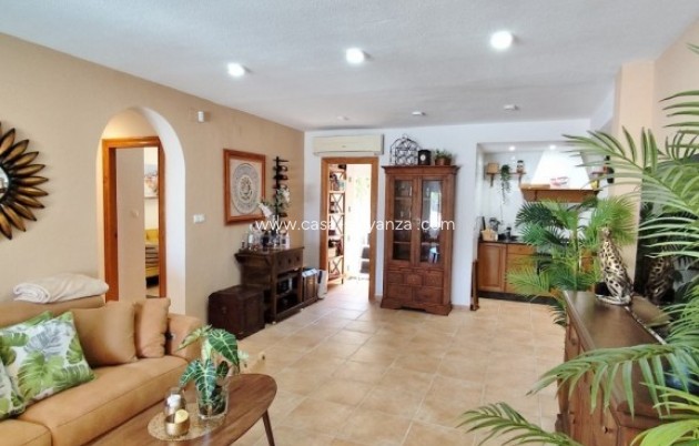 Wiederverkauf - Villa - San Miguel de Salinas - Inland