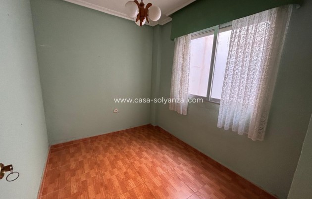 Revente - Appartement - Torrevieja - Playa De Los Naufragos