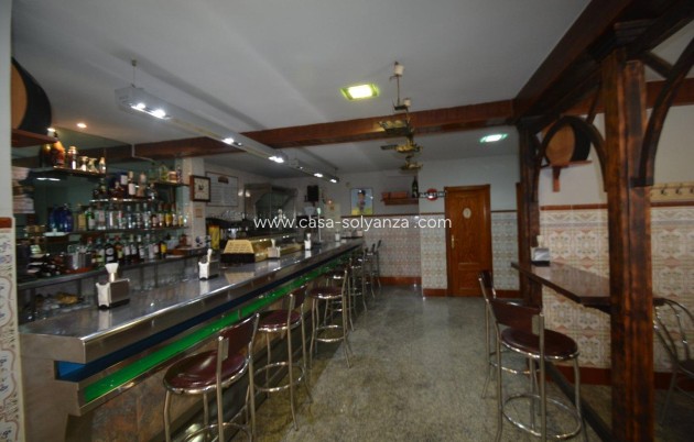 Revente - Commercial - Bigastro - Center