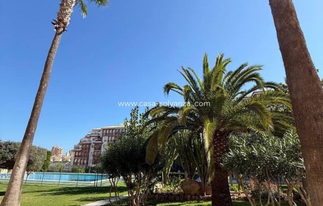 Revente - Appartement - Torrevieja - Aguas nuevas