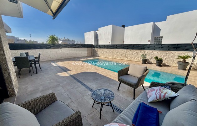 Neue Gebäude - Villa - Benijofar