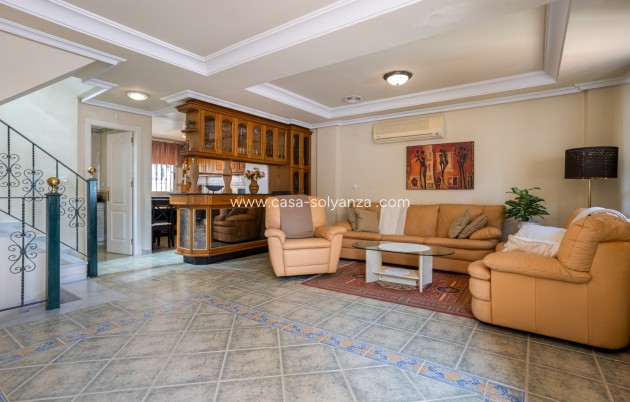 Resale - Villa - Guardamar del Segura