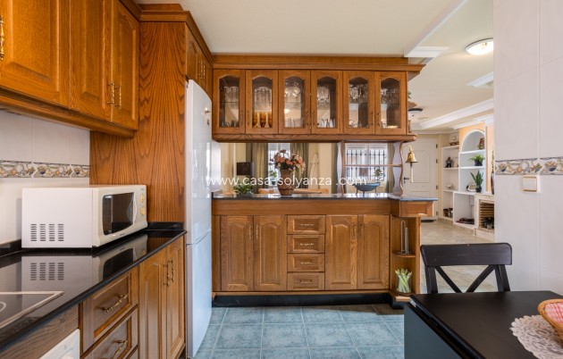 Resale - Villa - Guardamar del Segura