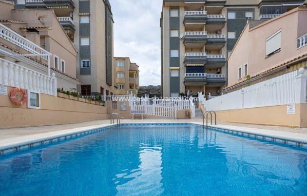 Resale - Villa - Guardamar del Segura