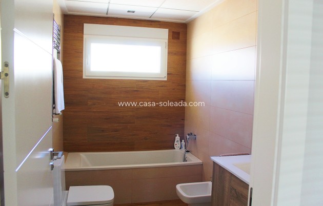 Herverkoop - Villa - Gran alacant - Costa Blanca