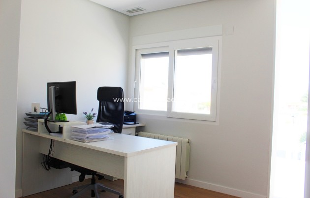 Herverkoop - Villa - Gran alacant - Costa Blanca
