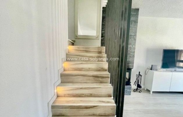 Herverkoop - Herenhuis - Aquilas