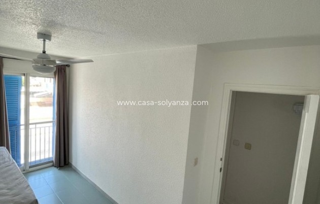 Herverkoop - Herenhuis - Aquilas