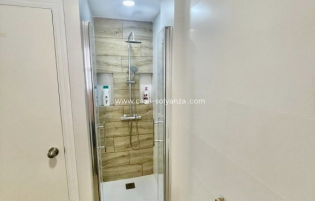 Herverkoop - Herenhuis - Aquilas