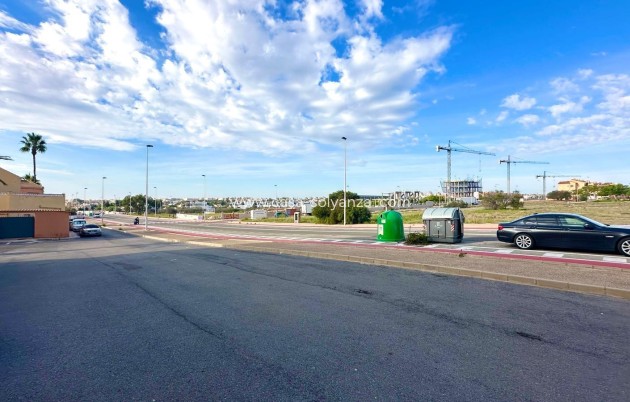 Revente - Appartement - Torrevieja - Aguas nuevas