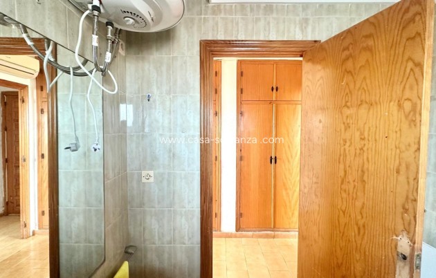 Revente - Appartement - Torrevieja - Aguas nuevas