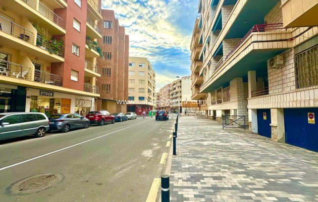 Wiederverkauf - Wohnung - Torrevieja - Playa del Cura