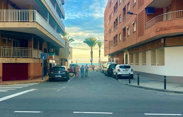 Wiederverkauf - Wohnung - Torrevieja - Playa del Cura