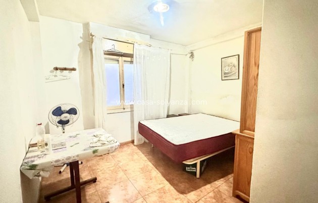 Wiederverkauf - Wohnung - Torrevieja - Playa del Cura