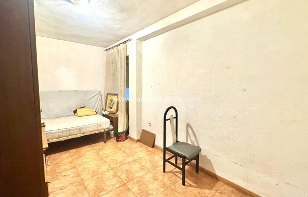 Wiederverkauf - Wohnung - Torrevieja - Playa del Cura