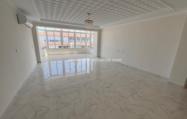 Revente - Appartement - Torrevieja - Acequion