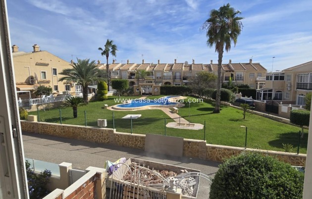 Wiederverkauf - Stadthaus - Torrevieja - Aguas nuevas