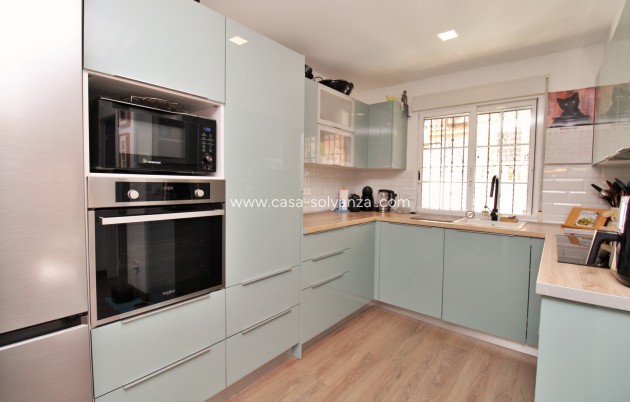 Revente - Maison de ville - Villamartin - Villamartín