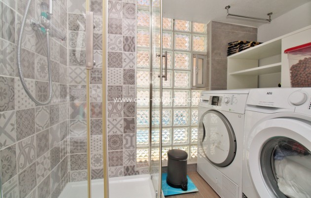 Revente - Maison de ville - Villamartin - Villamartín