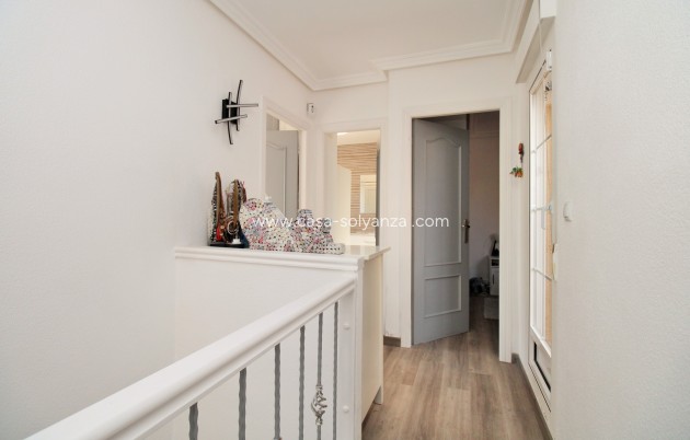 Revente - Maison de ville - Villamartin - Villamartín