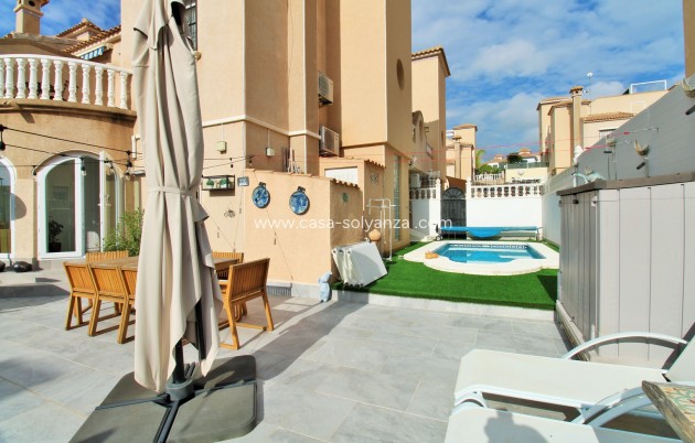 Revente - Maison de ville - Villamartin - Villamartín