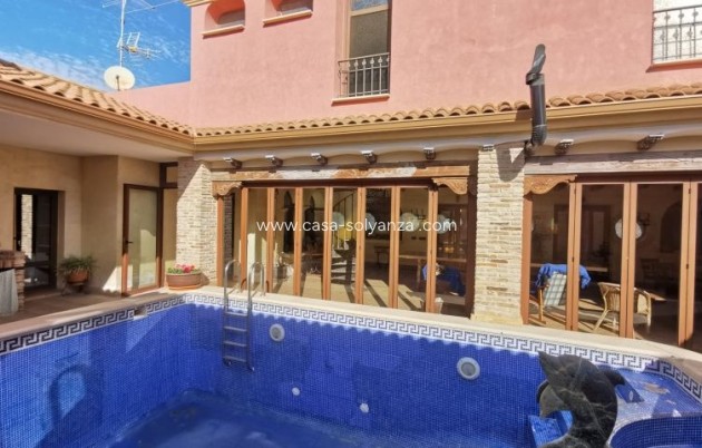 Wiederverkauf - Villa - Orihuela