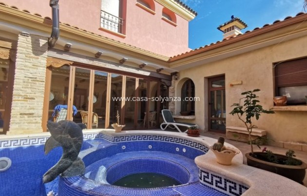 Wiederverkauf - Villa - Orihuela