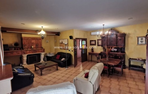 Wiederverkauf - Villa - Orihuela