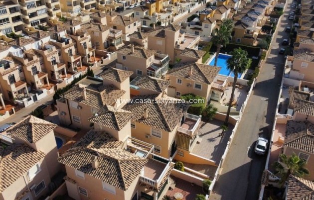 Resale - Villa - Orihuela Costa - Costa Blanca