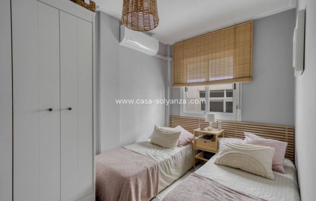 Revente - Appartement - Torrevieja - Los Balcones