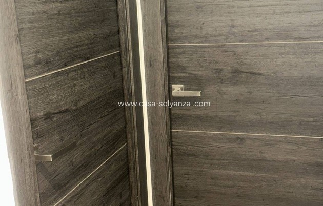 Reventa - Apartamento / piso - Torrevieja - Center