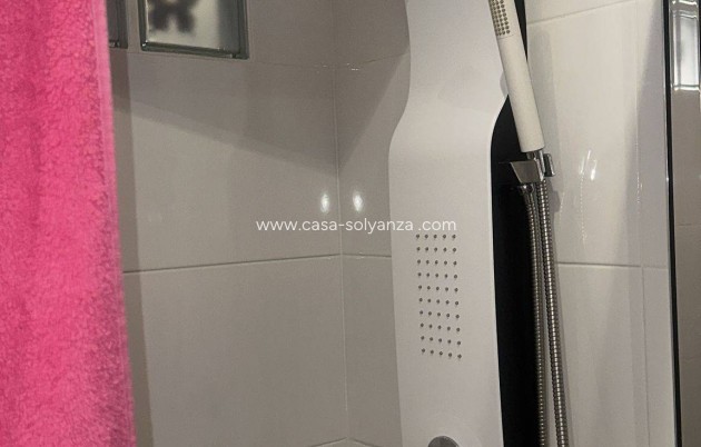 Reventa - Apartamento / piso - Torrevieja - Center