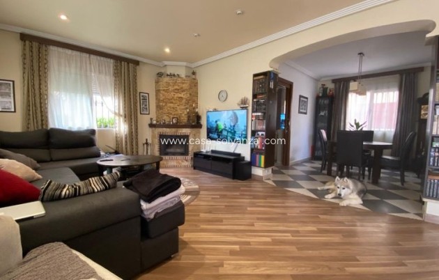 Resale - Villa - Orihuela Costa - Costa Blanca