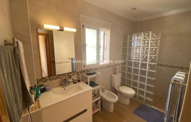 Resale - Villa - Orihuela Costa - Costa Blanca
