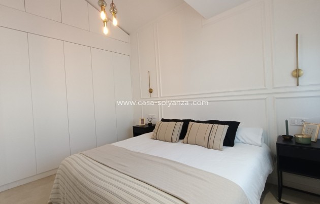 Resale - Villa - El Chaparral