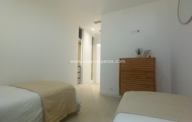 Resale - Villa - El Chaparral