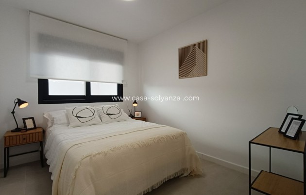 Resale - Villa - El Chaparral