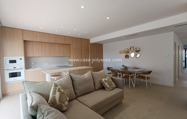 Resale - Villa - El Chaparral