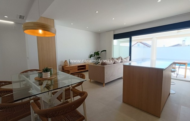 Resale - Villa - El Chaparral